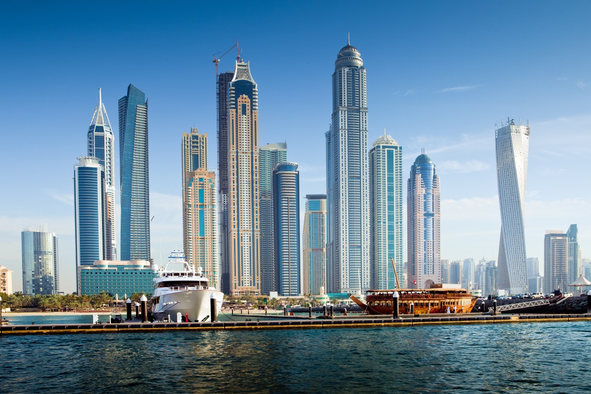 Luxurious,Residence,Buildings,In,Dubai,Marina,,Uae